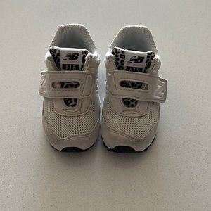 Toddler new balance shoes